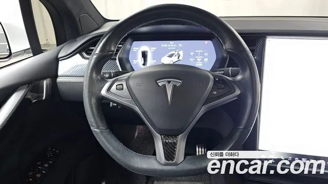 Tesla Model X 2020 thumb 4