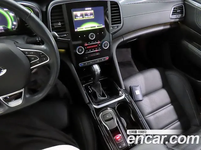 Renault Megane 2019 thumb 6