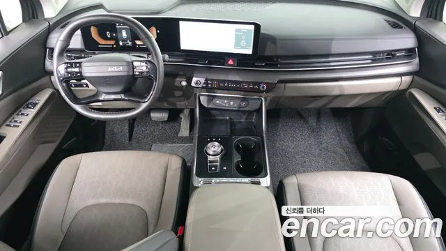 Kia Carnival 2025 thumb 2