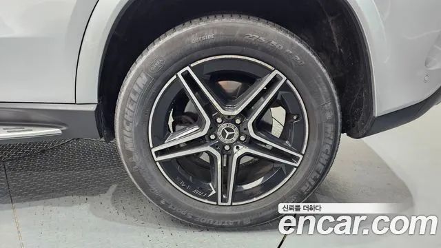 Mercedes-Benz GLE 2019 thumb 6