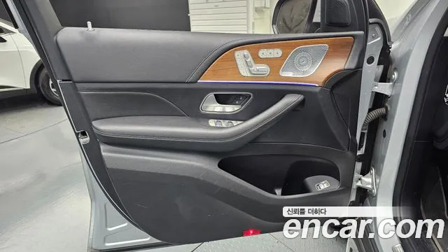Mercedes-Benz GLE 2019 thumb 5