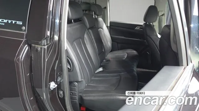 KG_Mobility_Ssangyong Rexton 2019 thumb 5