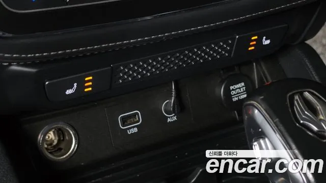 KG_Mobility_Ssangyong Rexton 2019 thumb 12