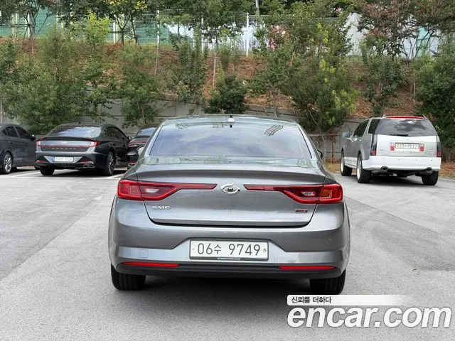 Renault Megane 2017 thumb 4