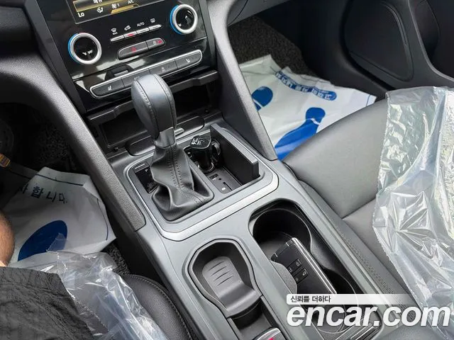Renault Megane 2017 thumb 9
