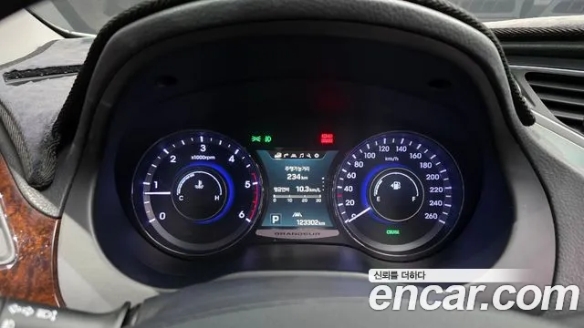 Hyundai Grandeur 2015 thumb 12