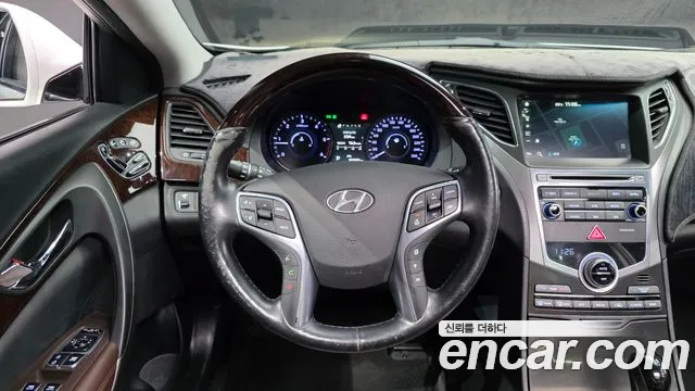 Hyundai Grandeur 2015 thumb 6