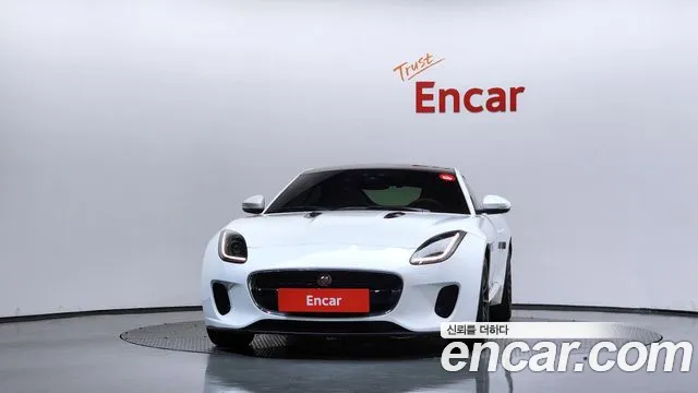 Jaguar F-Type 2019 thumb 12