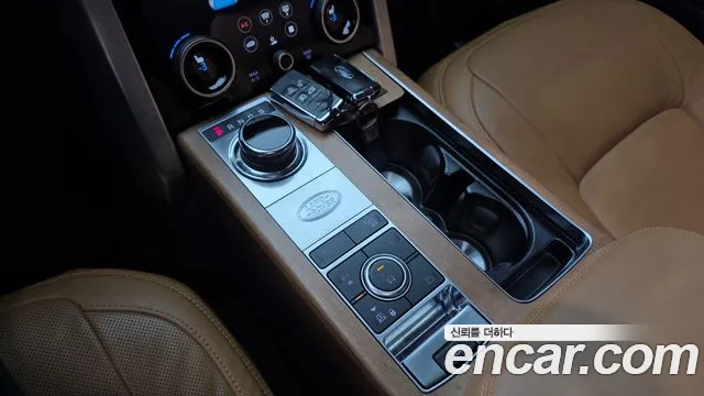 Land Rover Range Rover 2020 thumb 12