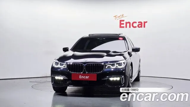 BMW 7 серии 2019 thumb 2