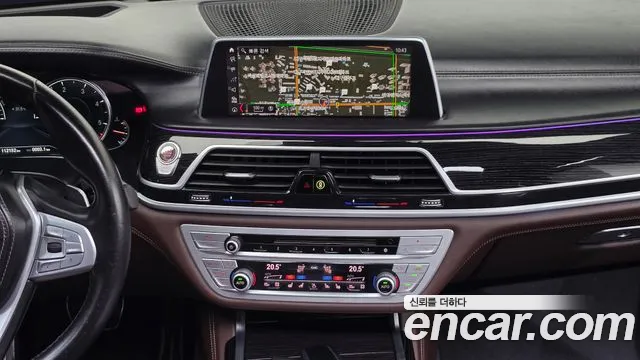 BMW 7 серии 2019 thumb 6