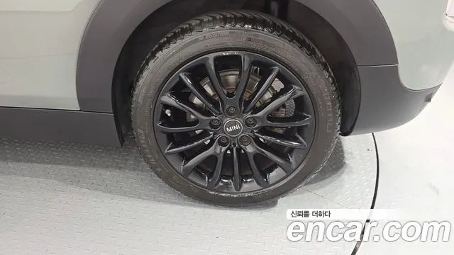 Mini Clubman 2021 thumb 4