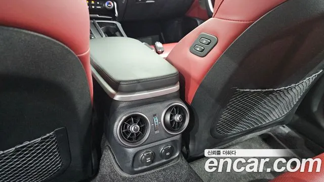Kia Stinger 2019 thumb 4