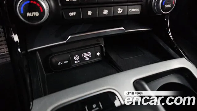 Kia Stinger 2019 thumb 2