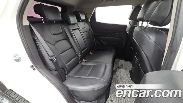 KG_Mobility_Ssangyong KORANDO 2019 thumb 12