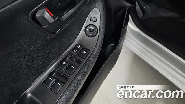 Kia Morning 2014 thumb 12