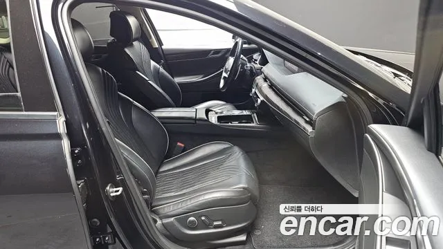 Genesis G80 2020 thumb 10