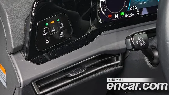 Volkswagen Golf Sportsvan 2022 thumb 4