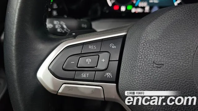 Volkswagen Golf Sportsvan 2022 thumb 7