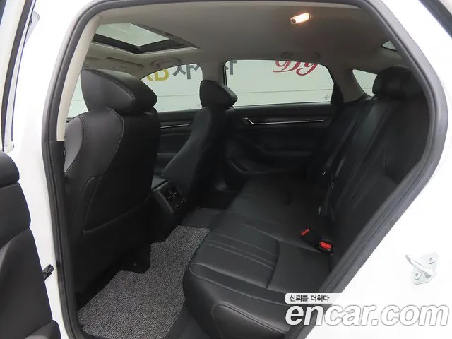 Honda Accord 2021 thumb 6