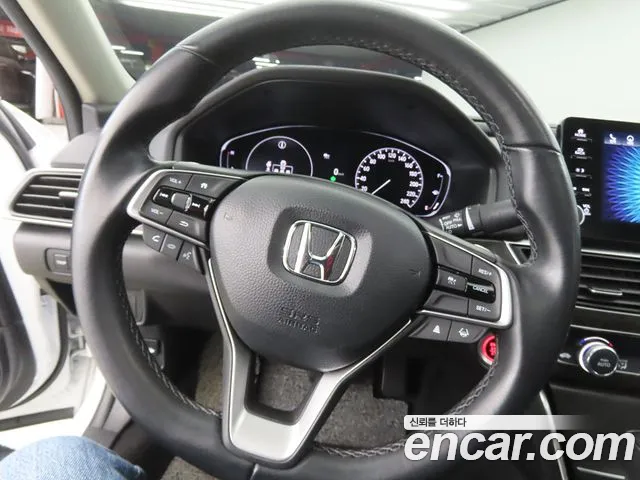 Honda Accord 2021 thumb 2