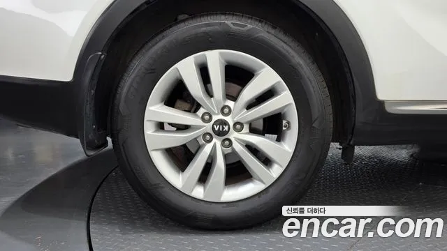 Kia Sorento 2015 thumb 12