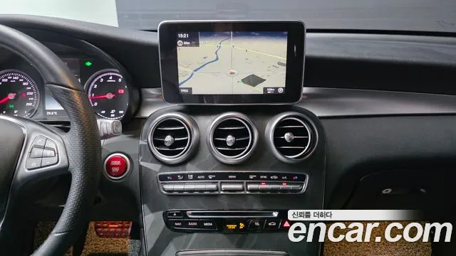 Mercedes-Benz GLC 2019 thumb 10