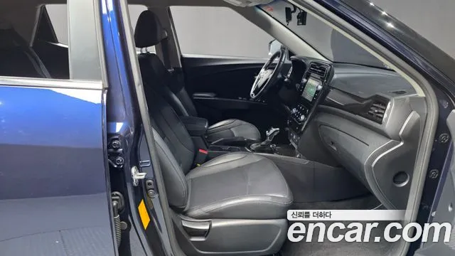 KG_Mobility_Ssangyong TIBOLI 2020 thumb 5