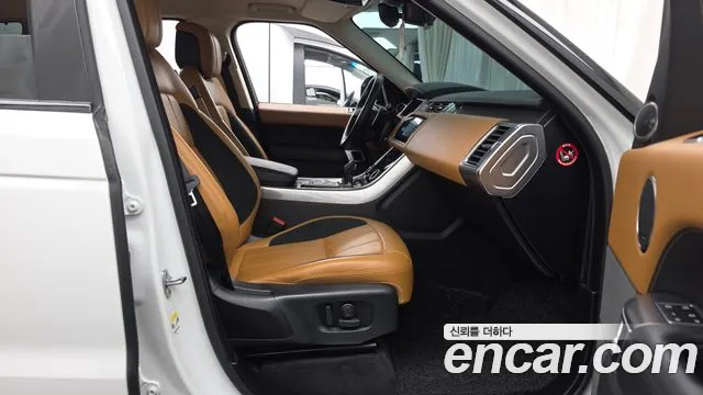 Land Rover Range Rover Sport 2021 thumb 6