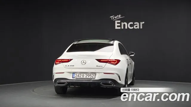 Mercedes-Benz CLA 2022 thumb 2