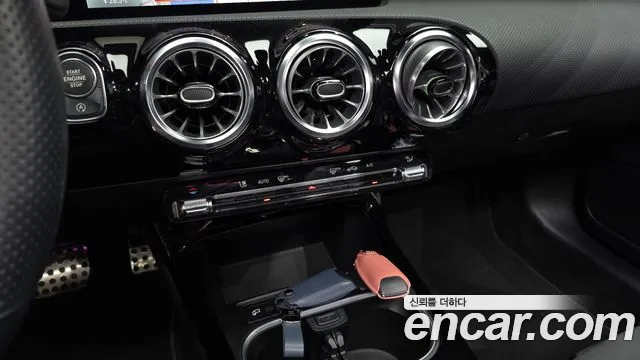 Mercedes-Benz CLA 2022 thumb 9