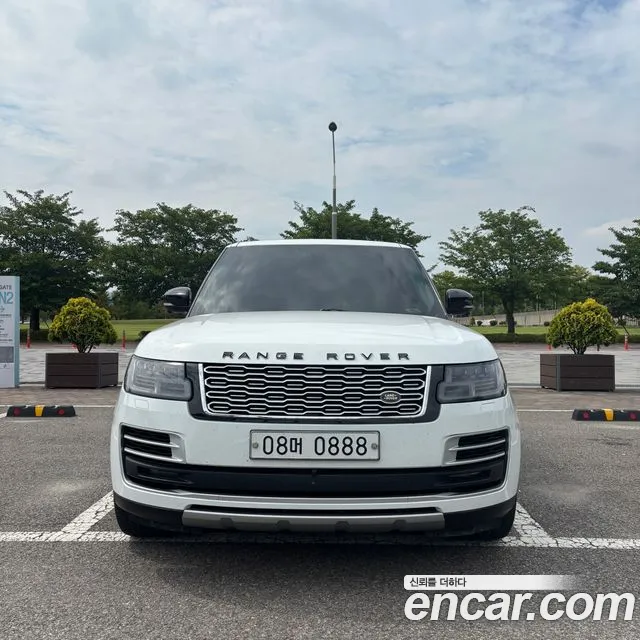 Land Rover Range Rover 2016 thumb 3
