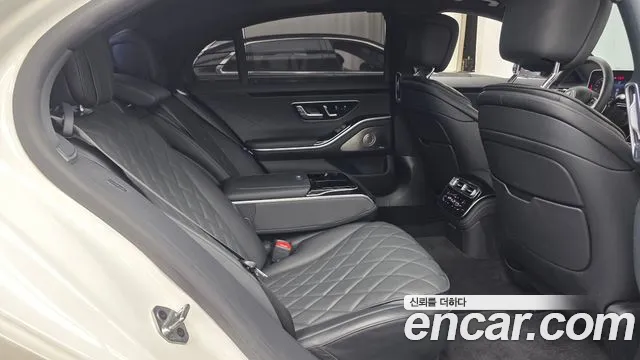 Mercedes-Benz S-Класс 2023 thumb 5