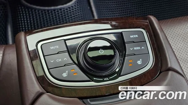 Hyundai Grandeur 2013 thumb 5
