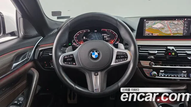 BMW 5 серии 2020 thumb 4