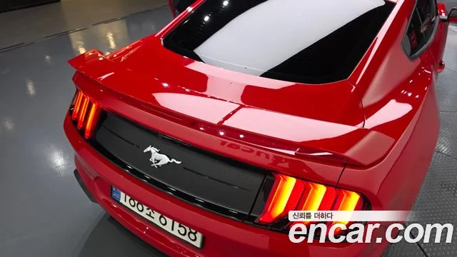 Ford Mustang Mach-E 2018 thumb 8