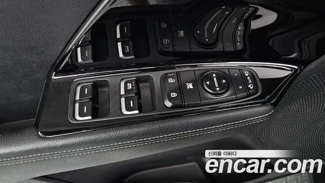 Kia Niro 2016 thumb 9