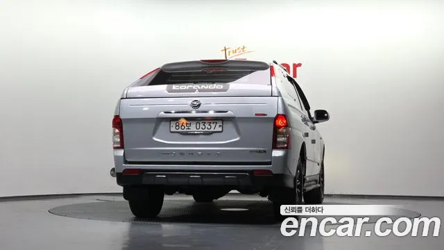 KG_Mobility_Ssangyong KORANDO 2017 thumb 2