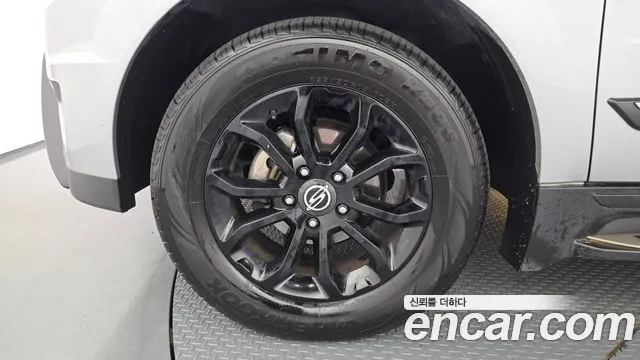 KG_Mobility_Ssangyong KORANDO 2017 thumb 7