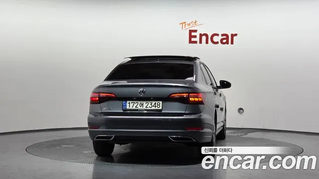 Volkswagen Jetta 2021 thumb 7