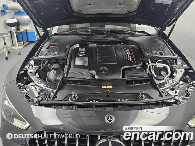 Mercedes-Benz AMG GT 2021 thumb 6