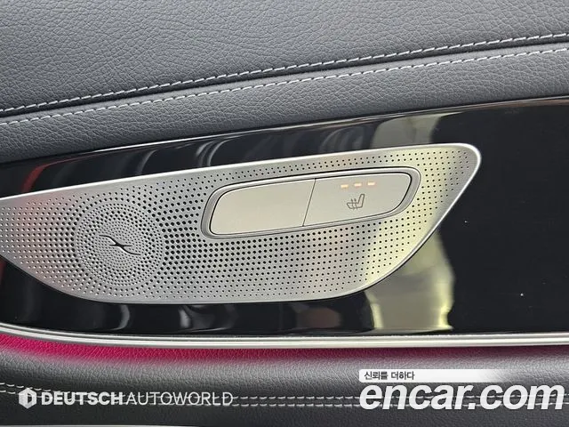 Mercedes-Benz AMG GT 2021 thumb 11