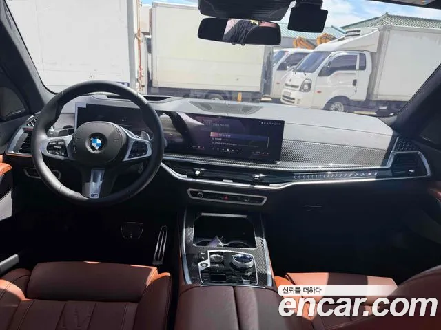 BMW X7 2026 thumb 10