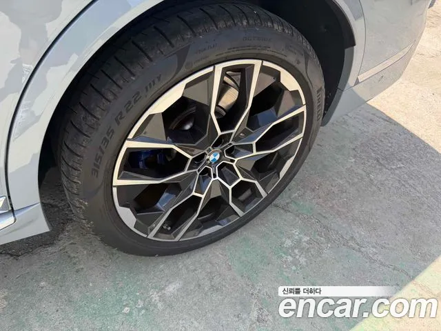 BMW X7 2026 thumb 11