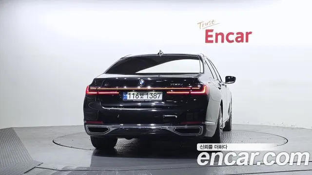 BMW 7 серии 2022 thumb 3