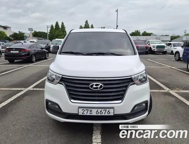 Hyundai Starex 2019 thumb 3