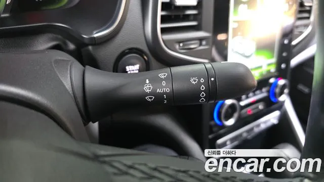 Renault Megane 2016 thumb 2