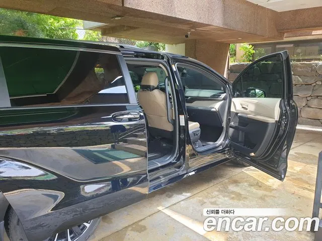 Toyota Sienna 2022 thumb 7