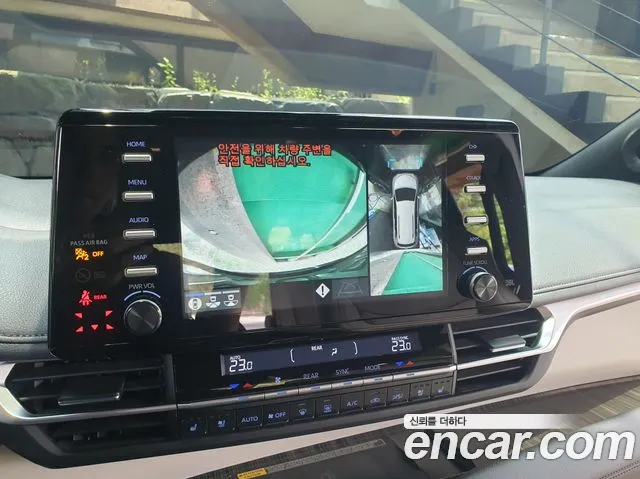 Toyota Sienna 2022 thumb 2