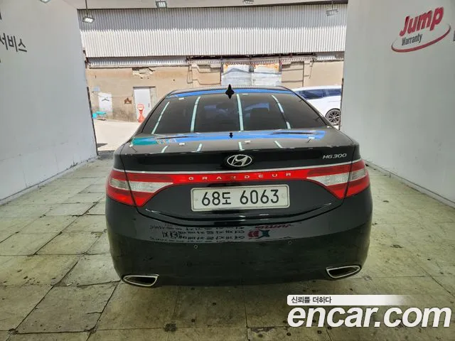 Hyundai Grandeur 2012 thumb 2